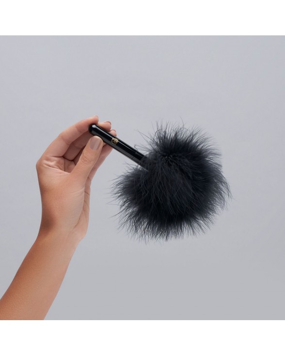 Метелка YESforLOV CARESSING FEATHER - 1
